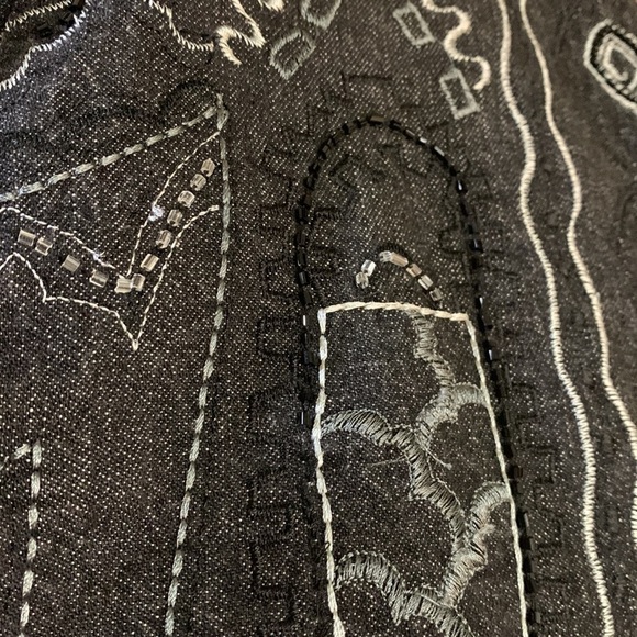 Laura Ashley Black Embroidered denim jacket, medium, prairiecore, western - Picture 5 of 5